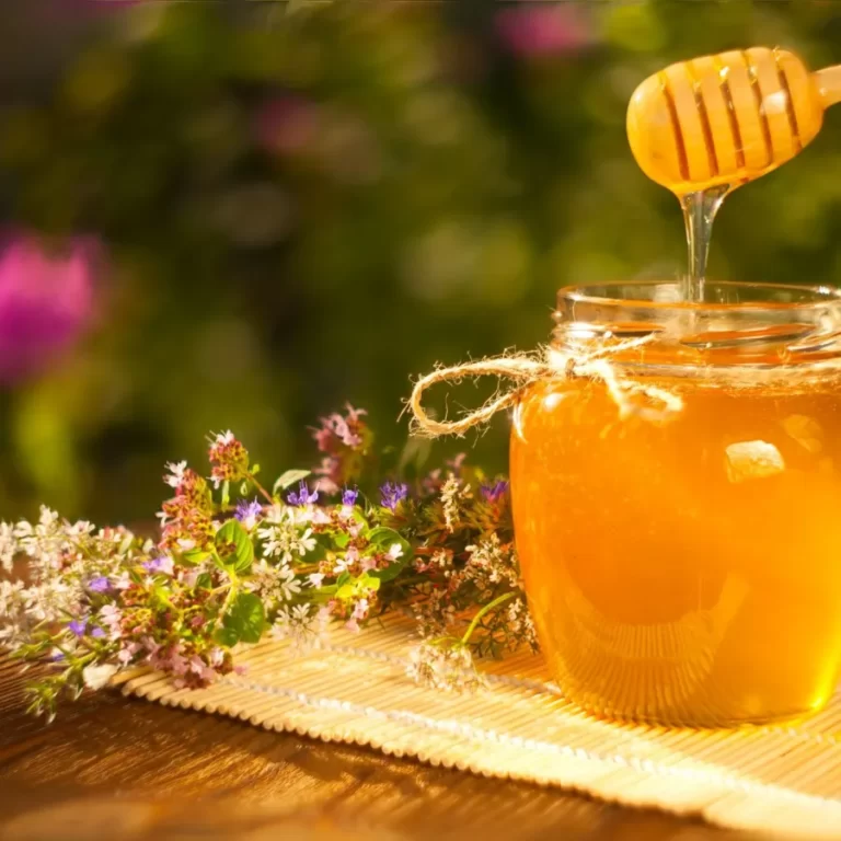 Read more about the article Can Natural Royal Honey Enhance Your Desire?